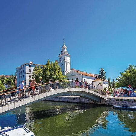 Stunning Apartment In Crikvenica With Wifi Bagian luar foto