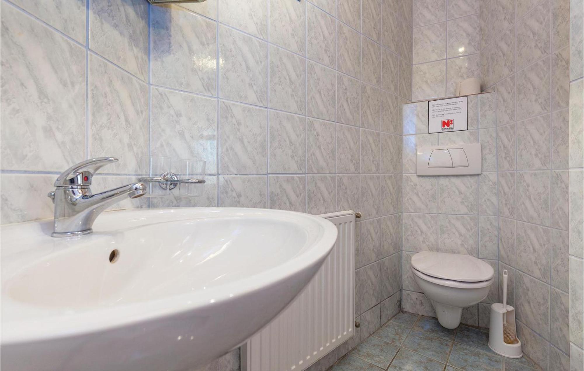 Stunning Apartment In Crikvenica With Wifi Bagian luar foto